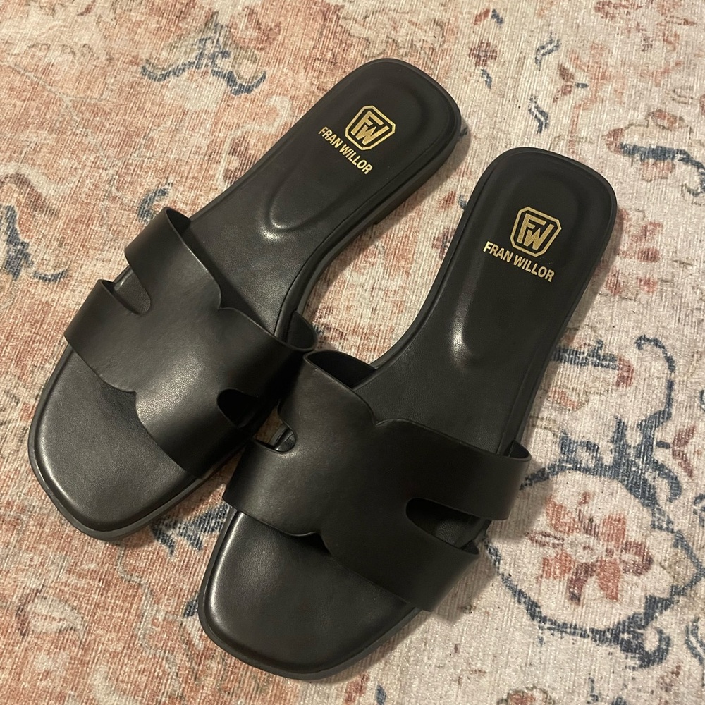 FranWillor Black Sandals